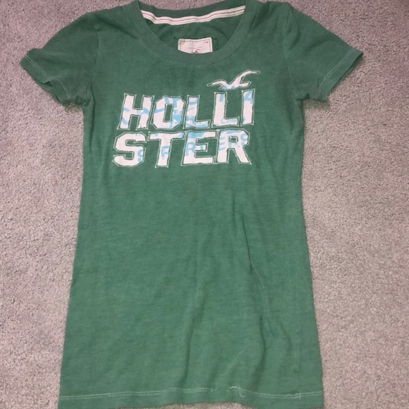 Hollister tee - Picture 1 of 2